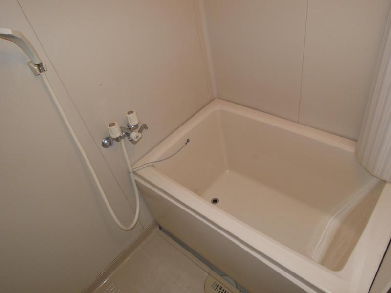 Bath. Loose Tsukareru bathtub