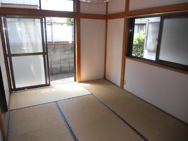 Other room space. It is still Japanese-style room is good