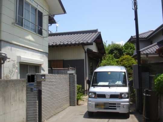 Local appearance photo. Joban Line is the location of "Abiko Station," an 8-minute walk
