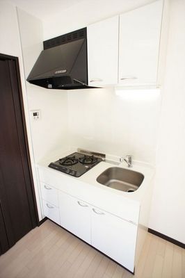 Kitchen. Best city gas ・ Two-burner stove with system Kitchen. 