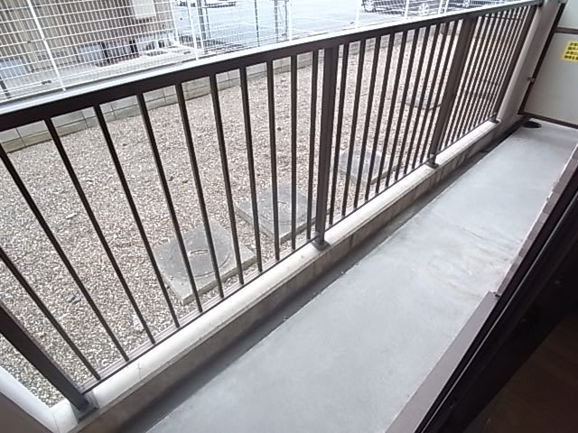 Balcony. Veranda is wide ☆ 