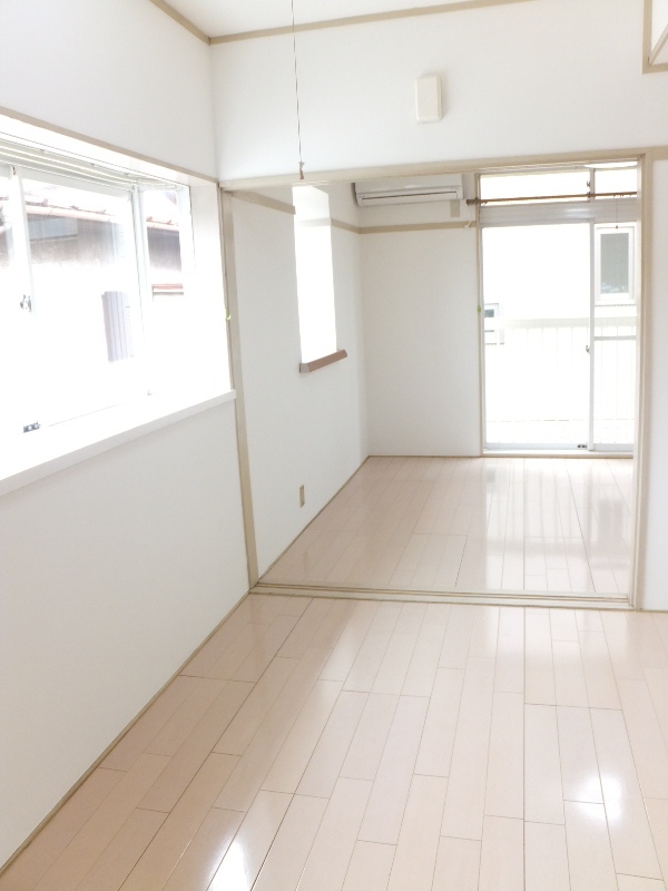 Living and room. 205, Room is a Japanese-style room