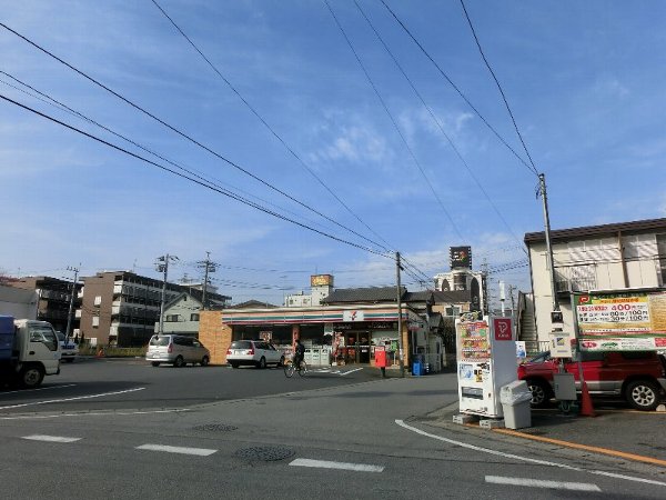 Convenience store. Seven-Eleven Chiba Enable 2-chome up (convenience store) 157m