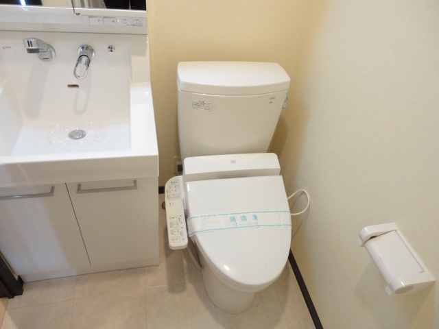 Toilet