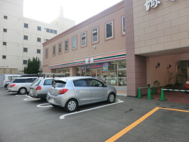 Convenience store. Seven-Eleven 124m to Chiba Nitta Machiten (convenience store)