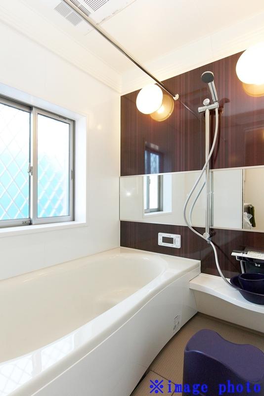 Bathroom. Panasonic made The number of reheating in a warm bath is also less saving good. Washing place also spacious.