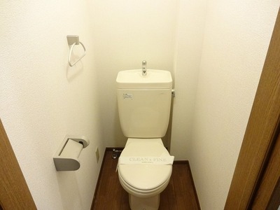 Toilet. toilet ・ It is by bus.