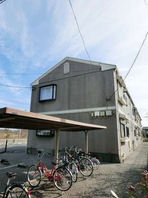 Building appearance. Daiwa House construction of apartment