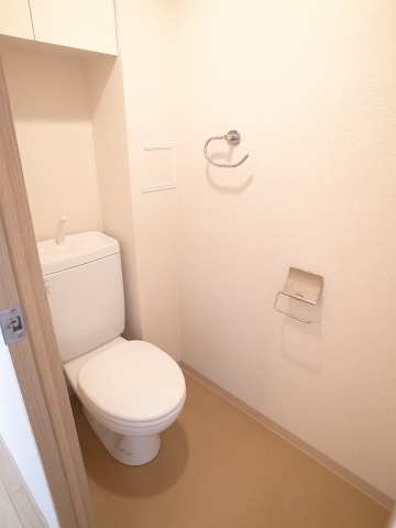 Toilet. Washlet is also possible expansion ☆