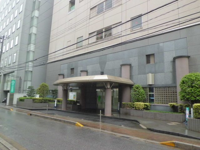 Hospital. 850m until Inoue Memorial Hospital (Hospital)