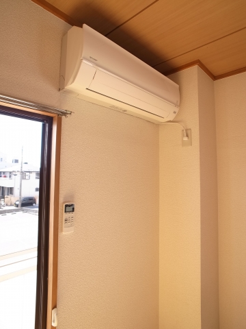 Other Equipment. Air conditioning also offers 1 groups ☆ 