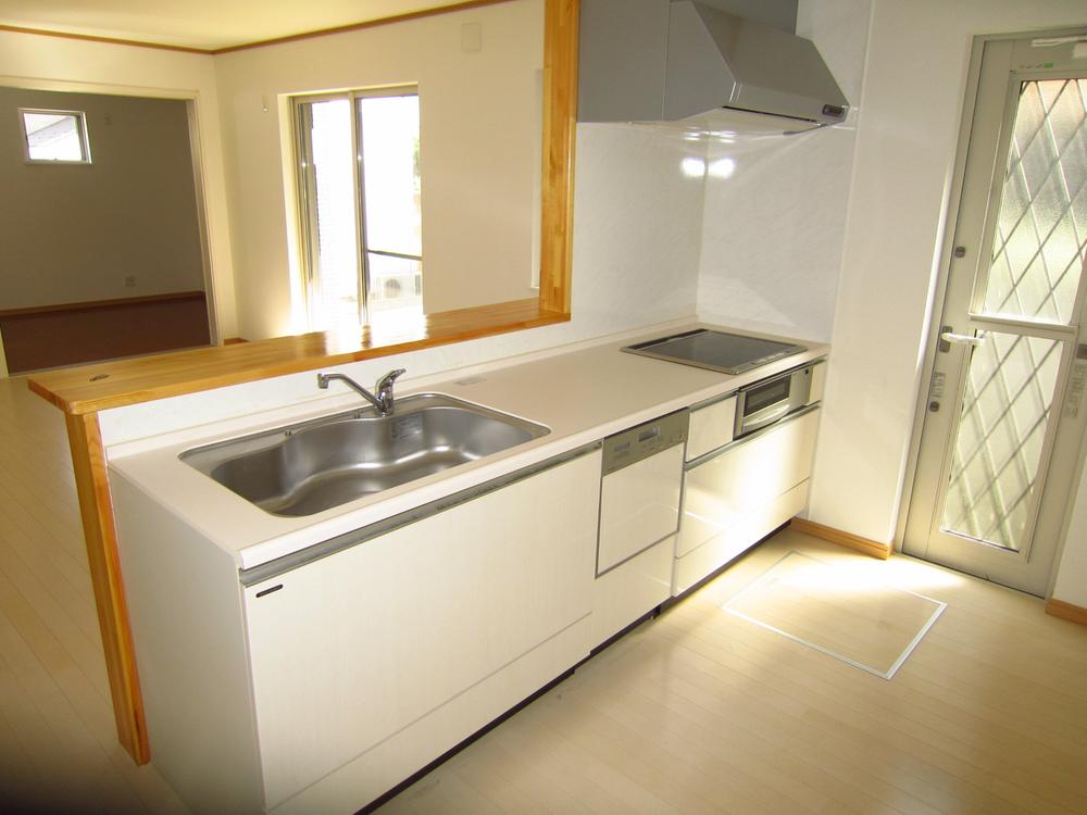 Kitchen. Room (August 2013) Shooting