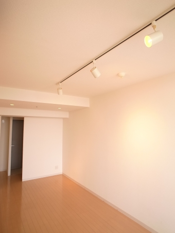 Living and room.  ※ It is a photograph of another room.