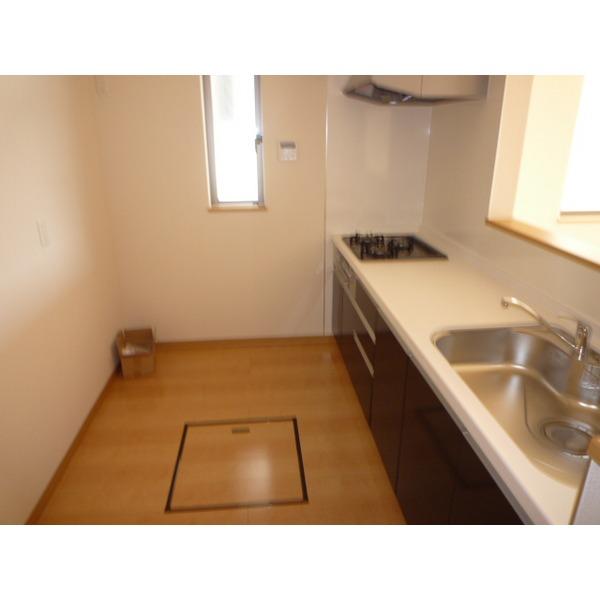 Kitchen. Same specifications construction cases