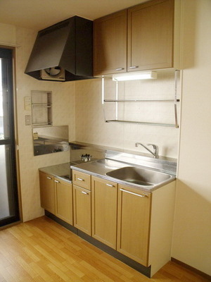 Kitchen. Two-burner stove installation Allowed