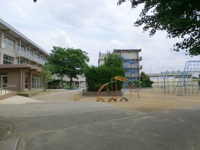 Primary school. Capital up to elementary school (elementary school) 500m