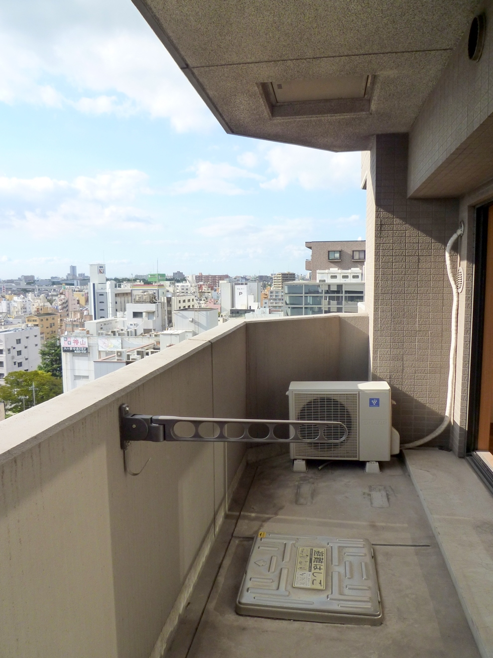 Balcony.  ※ The same type image