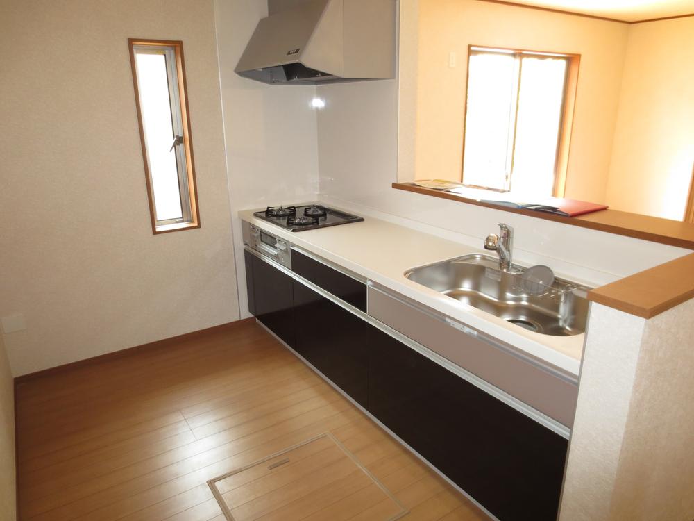 Same specifications photo (kitchen). Same specifications