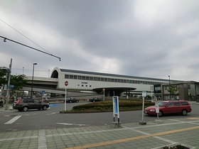 Shopping centre. Gu Chiba Chuo until (shopping center) 272m