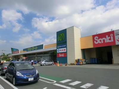 Supermarket. Mamimato until the (super) 630m