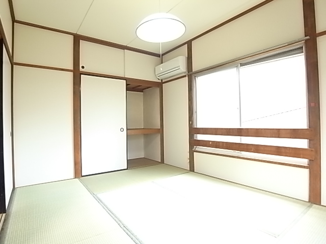 Other room space. It is the room clean ☆ After allese-style room if sleep! !