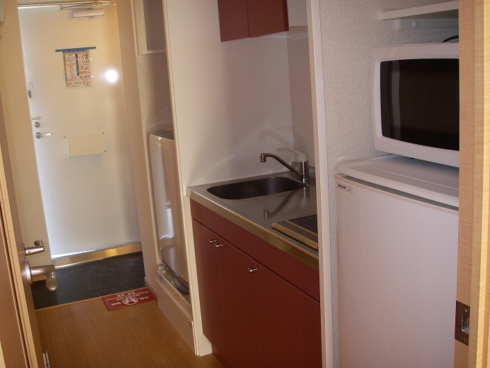 Other Equipment. refrigerator ・ Microwave