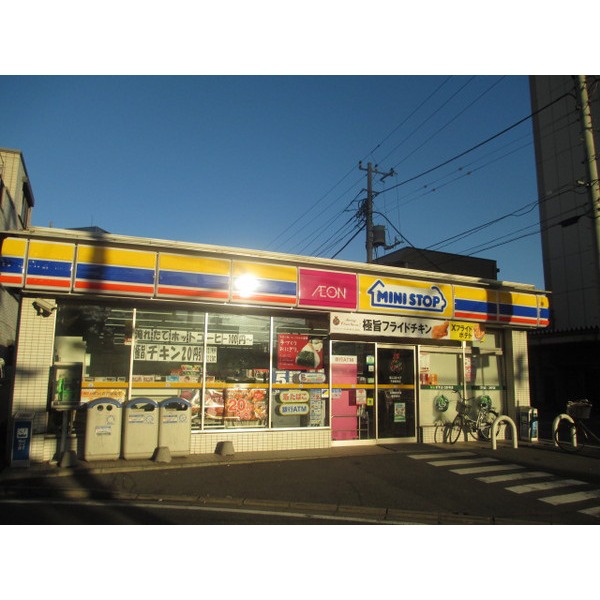 Convenience store. 152m until the Daily Yamazaki Honchiba store (convenience store)