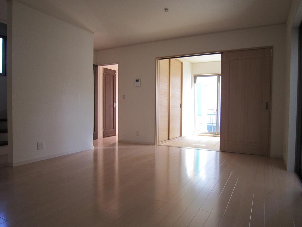 Living. Indoor (January 2013) Shooting