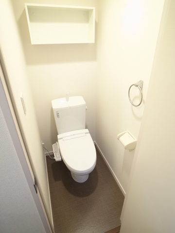 Toilet. The other is impossible without the Washlet ・  ・  ・  ・