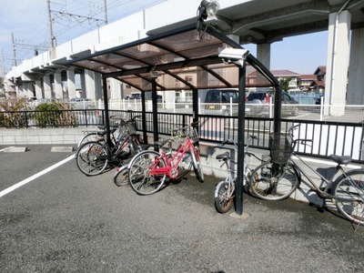 Other common areas. Bicycle parking is also on site