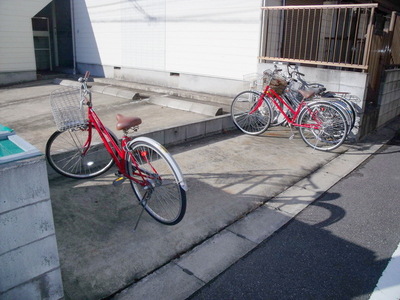 Parking lot. Is a bicycle parking space on site
