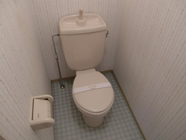 Toilet. Toilet space is spread ☆
