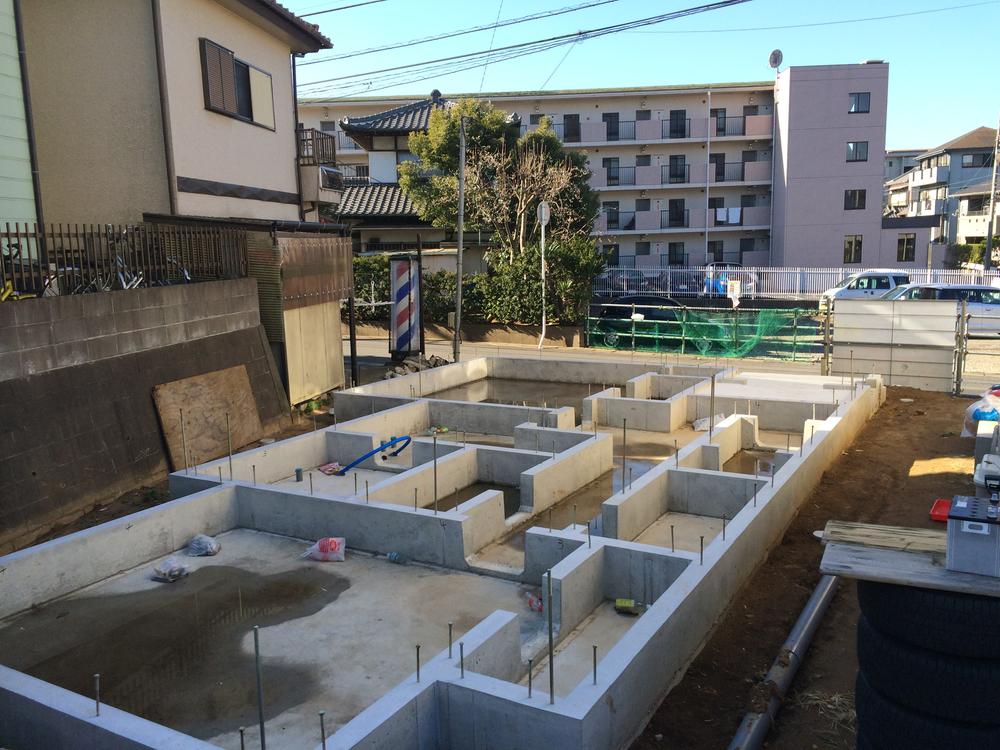 Local appearance photo. Local (12 May 2013) Shooting