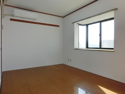 Other room space. Western-style room with a bay window