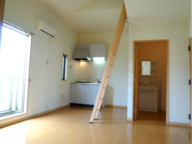 Living and room.  ※ The same type image