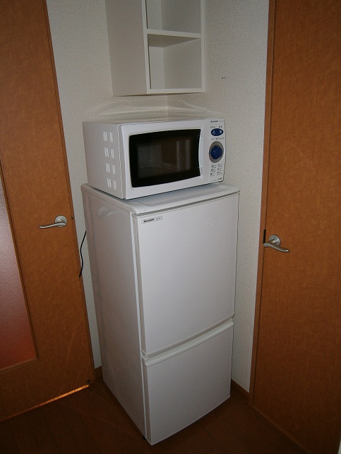 Other. Refrigerator & Microwave