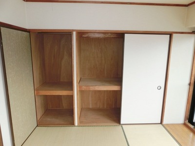 Receipt. Storage space of the Japanese-style room