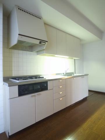 Kitchen. Larger system Kitchen! ! Space is detached par ☆