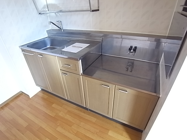 Kitchen. 2-neck is a gas stove can be installed kitchen ☆ 