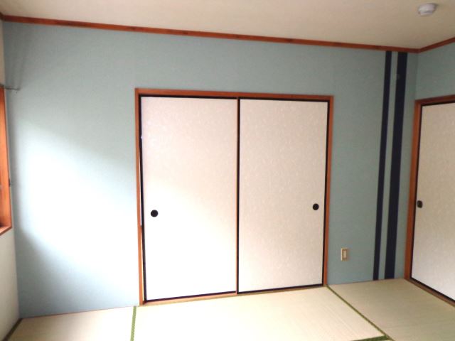 Living and room. Japanese-style room 6 quires