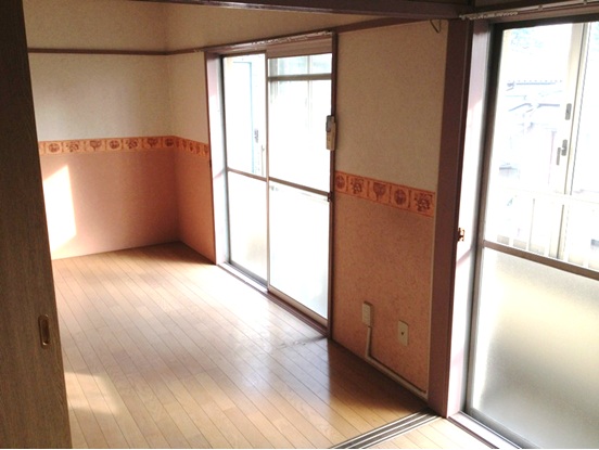 Living and room. Since Western-style Tsuzukiai can also be used as a big room
