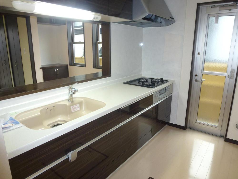 Kitchen. Indoor (February 2013) Shooting