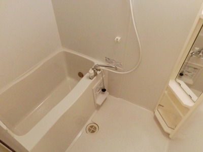 Bath. Tsui焚 possible bathroom