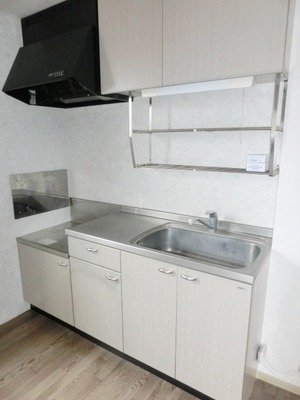 Kitchen. 2-neck is a gas stove can be installed.