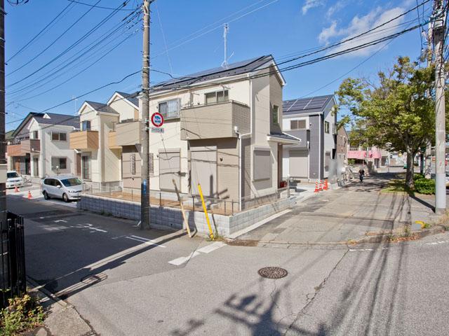 Local photos, including front road