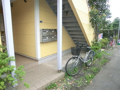 Other common areas. bicycle parking space ・ Mailbox