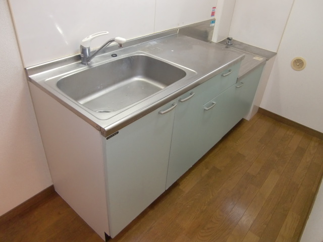 Kitchen. Two-burner stove is can be installed ☆ 