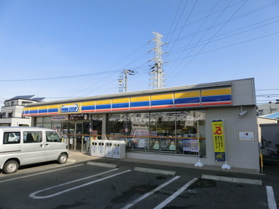 Convenience store. 110m until MINISTOP (convenience store)