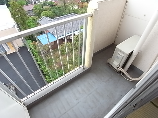 Balcony. You Jose also laundry! ! It is a view also good ☆