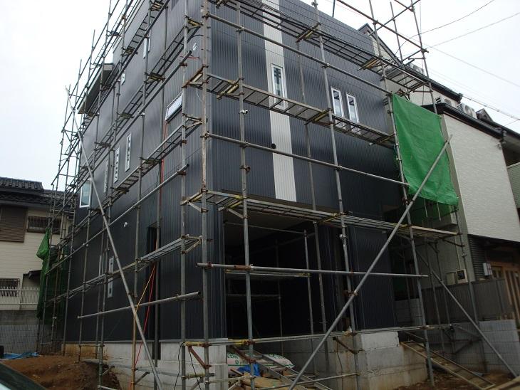 Local appearance photo. Local (November 25, 2013) Shooting We've now stuck outer wall.